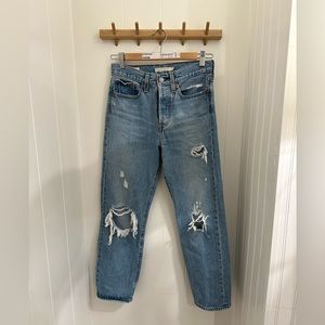 Levi’s Wedgie Straight Jeans